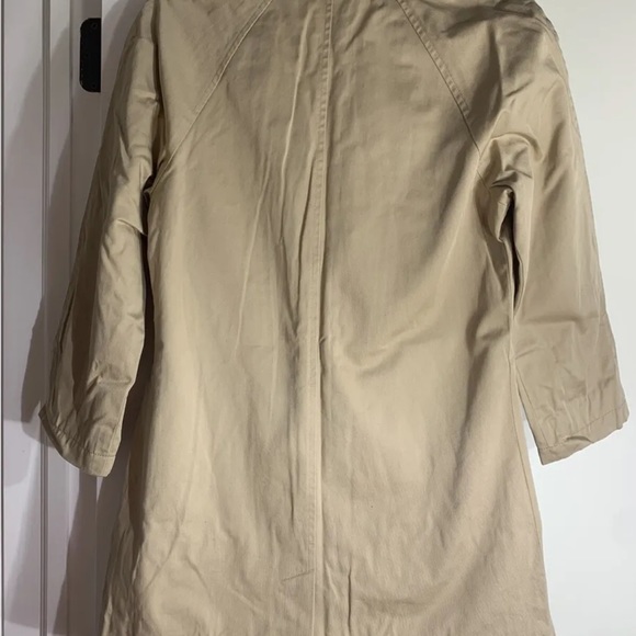 APC 3/4 sleeve short trench coat - Picture 2 of 3